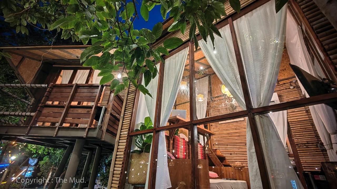 Hotel The Mud Bamboo Cafe And Beds Ban Bang Po Exterior foto